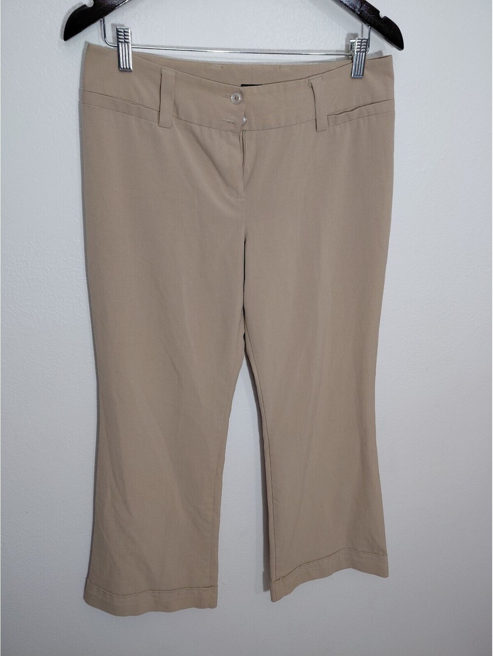 BCX Cambridge Women's Khaki Capri Pants Size 9